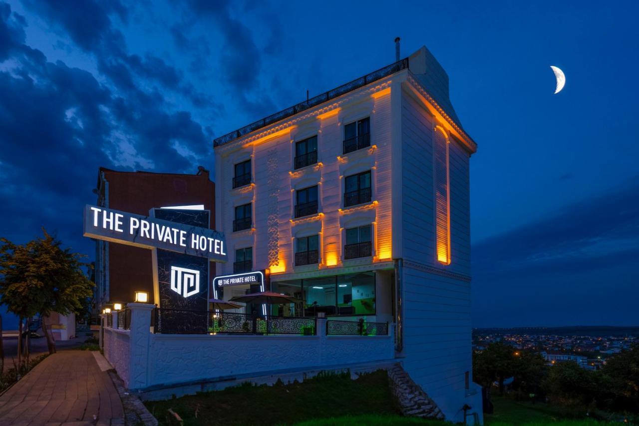 The Private Airport Hotel Истанбул Екстериор снимка