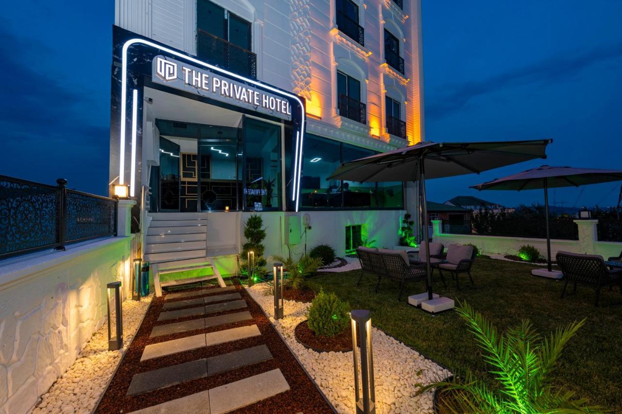 The Private Airport Hotel Истанбул Екстериор снимка